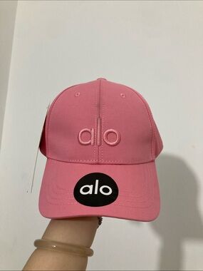ALO Yoga | Accessories | Alo Yoga Kids Cream Cap | Poshmark